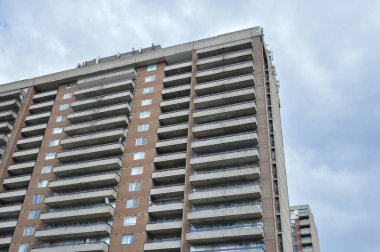 Kanada Montreal merkezinde Balkonlu bina konut.