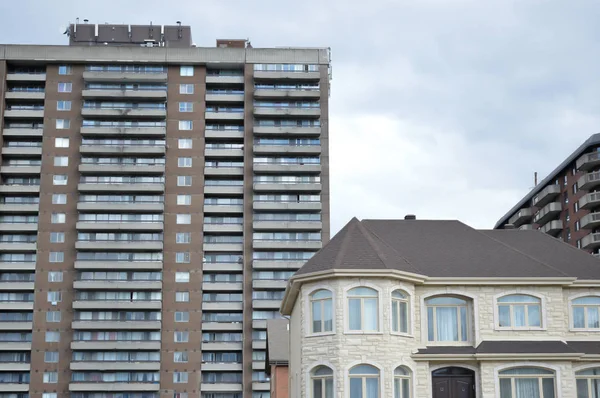 Wohnhaus Mit Balkonen Montreal Downtown Canada — Stockfoto