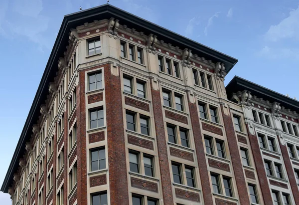 The Aldred Building or Edifice La Prevoyance is an Art deco building on the historic Place d'Armes square in the Old Montreal quarter of Montreal, Quebec, Canada