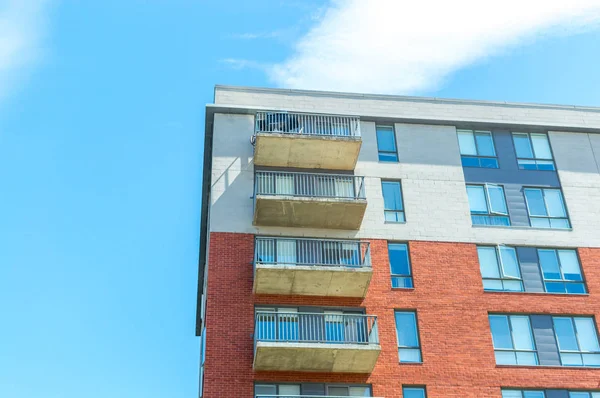 Edificios Condominios Modernos Con Enormes Ventanas Montreal Canadá —  Fotos de Stock