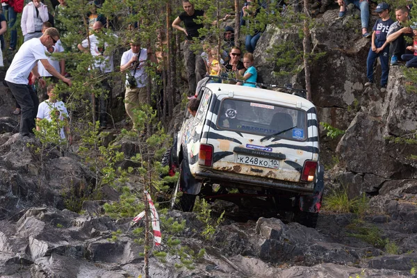 22.07.2017. off-road yarış. Girvas 22/07/2017. SUV, cip, ATV. Yaz, kum.
