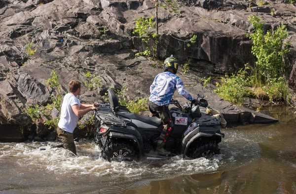  22.07.2017.off-road yarış. Girvas. SUV, cip, ATV. Yaz, kum.