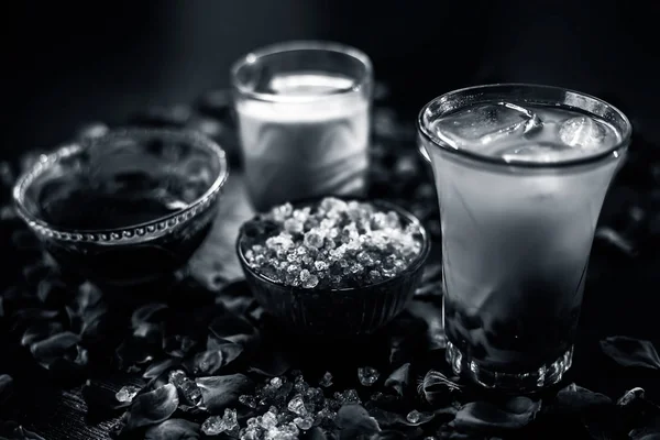 Gond Katira Rose Melk Drinken Voor Winter Een Glas Met — Stockfoto