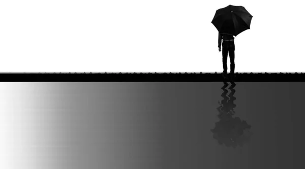 独创的 简约的人物形象 带着一把黑色的雨伞站在那里 同时它在水面上的倒影也像在他的下面 水平拍摄的是黑白照片 — 图库照片