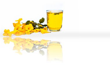 # Çiçekli sarı çay #