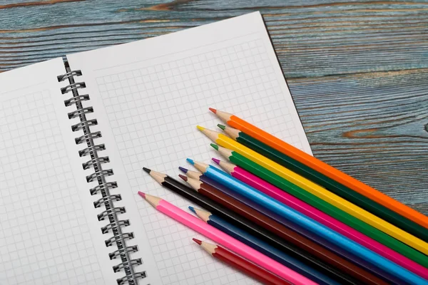 Renkli kalemler, Boyama, yaratıcı, kırtasiye