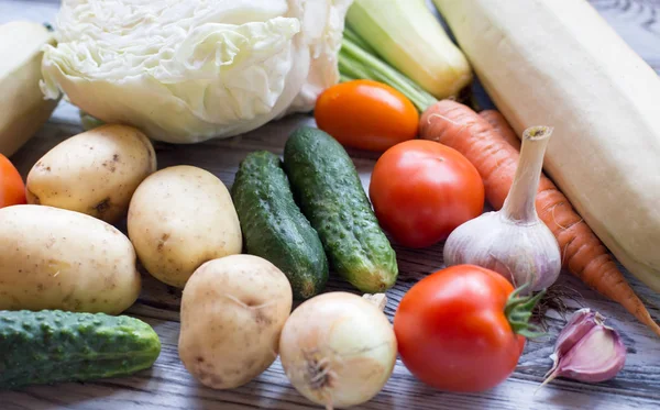 Sebze, domates, kabak, salatalık, sarımsak, havuç, lahana, taze