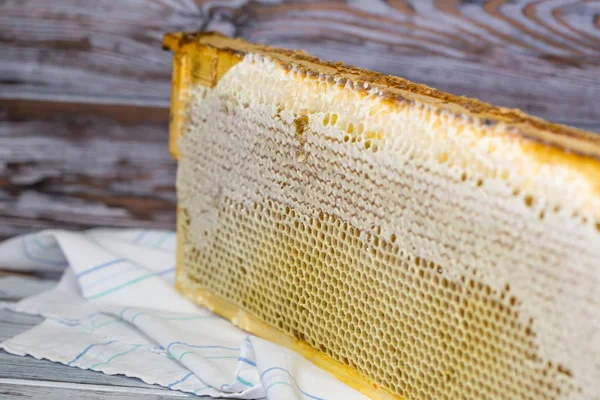 Tatlım, tatlı bal, lezzetli, arıcılık, petek, doğal ürünler