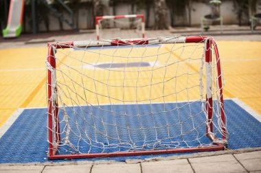 Küçük futbol sahası ile futbol gol Çocuk Bahçesi yar