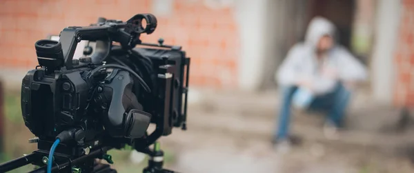 Nos bastidores. Ator na frente da câmera — Fotografia de Stock