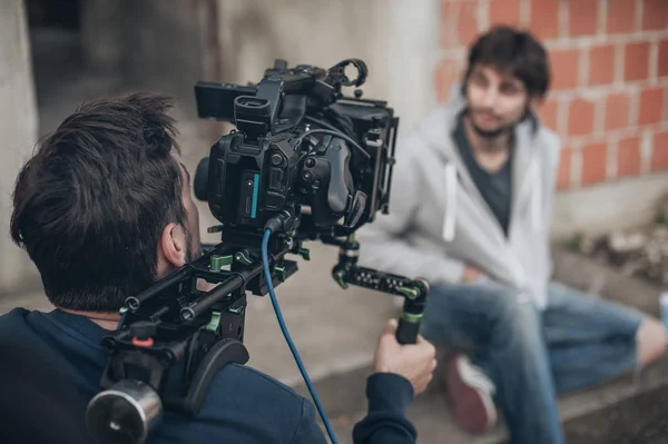 Behind the scene. Actor in front of the camera — Stock Photo, Image