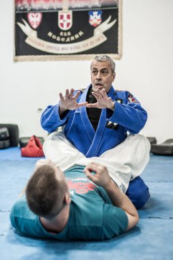 Usta eğitmen Avi Nardia Bjj yer savaşını anlatıyor