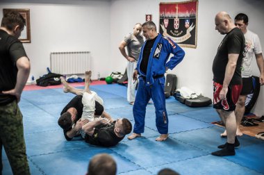 Usta eğitmen Avi Nardia Bjj yer savaşını anlatıyor