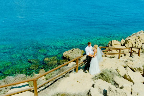 Wedding fotoshoot aan zee — Stockfoto