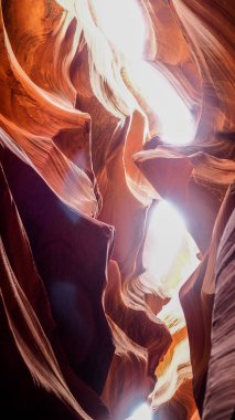 Aşağı Antilop 'un dokusu ve hafif bir ışını