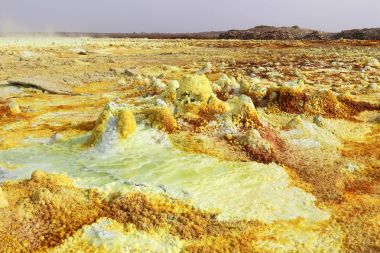 Dallol yanardağ, Danakil depresyon, Etiyopya patlama kraterin içinde