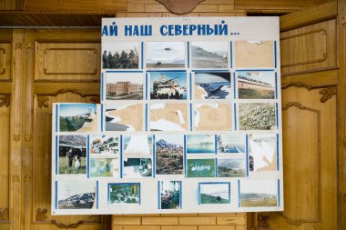 Pyramiden, Norveç - 25 Haziran 2015: yıkık Bina içinde