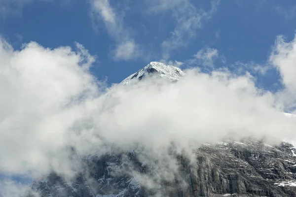 Pico do Monte "Moench", Grindelwald, Bernese Oberland, Suíça — Fotografia de Stock