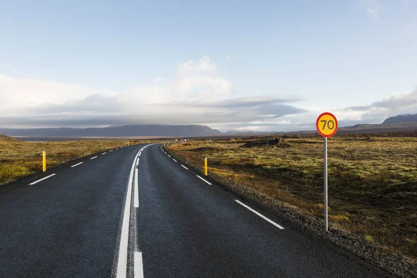 Camino de circunvalación o # 1 carretera de Islandia . — Foto de Stock