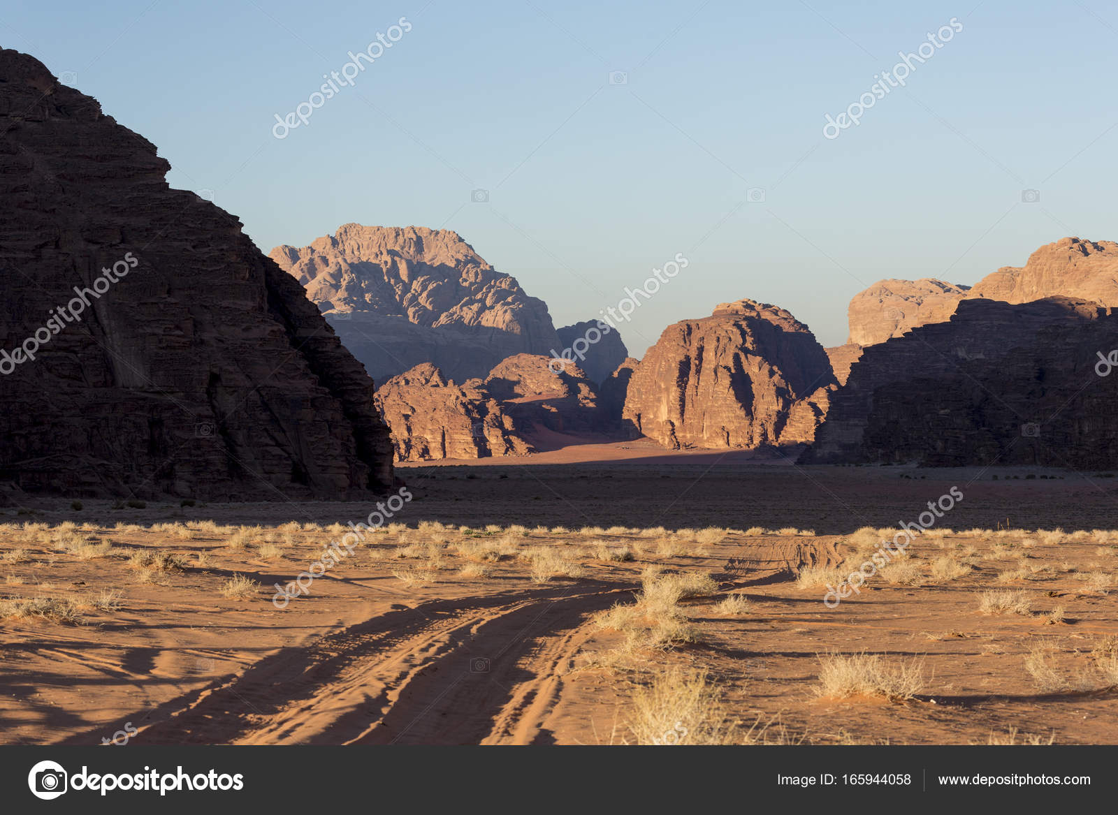 Paysage Désertique De Wadi Rum La Vallée De La Lune Au