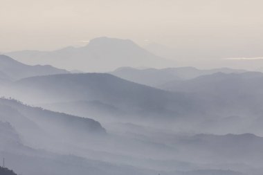 Horton Plains Milli Parkı, Sri Lanka. Uçurumun dünyanın sonu