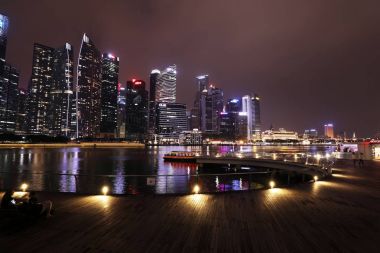 Singapur 10 Aralık 2017: Singapur'un ticaret bölgesinin manzarası