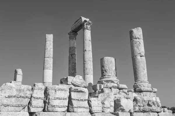 Herkulova chrámu Amman Citadel komplexu (Džabal al-Qal'a) — Stock fotografie