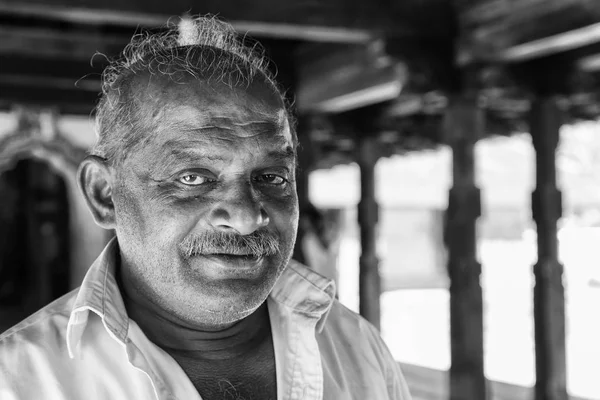 Kandy, Srí Lanka 13 února 2017: portrét člověka ze Srí Lanky — Stock fotografie