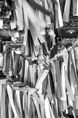 Penang, Malezya, 19 Aralık 2017: Dilek şeritler Çinli Budist tapınağı