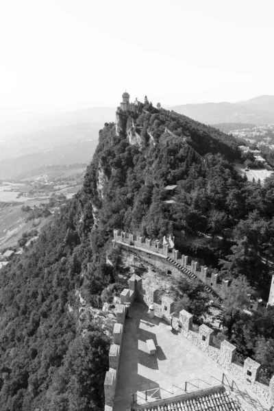 Segunda torre de San Marino: a Cesta ou Fratta — Fotografia de Stock