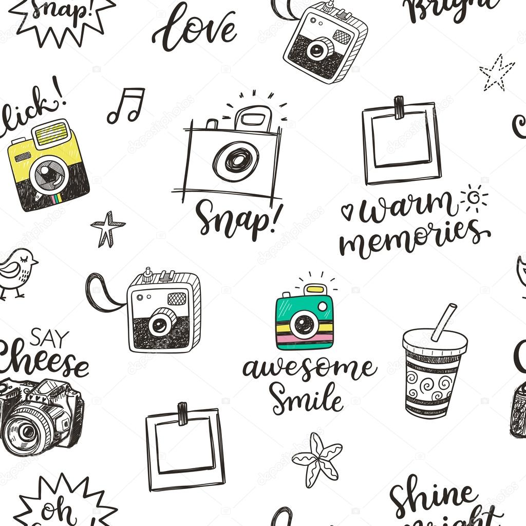 Seamless pattern with hand drawn doodle sketch photo cameras  