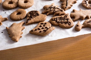 Zencefilli kurabiye süs yakın çekim.