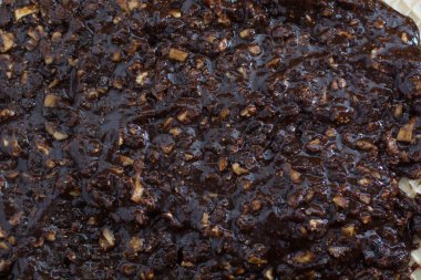 Çikolata tepesi ile wallnuts pasta kabuk kaplama 