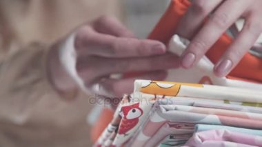 Güzel çocuk tasarımları ve kumaş desenleri.