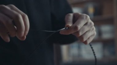 Retro elektrikçi - teller, lambalar ve anahtarları için moda stil