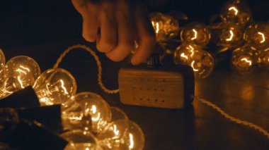 Elektrik retro garland el yapımı ana elektrikçi. Elektrik röle