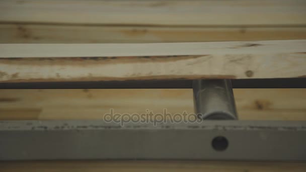 Production of laminated veneer lumber: mechanized production. — Stock Footage Production of laminated veneer lumber: mechanized production. Royalty Free Stock Footage