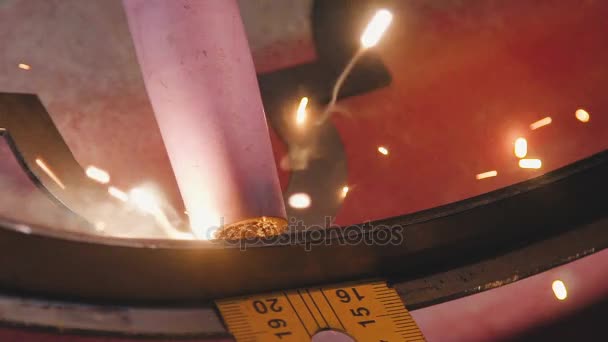 Artistic forging. Decorative metal products. Close-up: art forging. — Stock Video