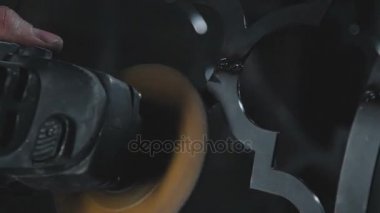 Dekoratif metal işleme, sahte Ajur metal. Metal lacework.