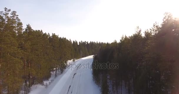 Helikopter havadan görünümden. Helikopter görünümünden: Sibirya winte — Stok video