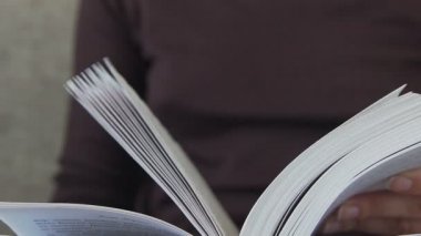Kitap sayfaları. Kitap, okuma. Ekstra sayfaları yakın çekim