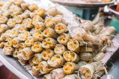 Mantis karides buza piyasada Satılık düzenlenmiştir