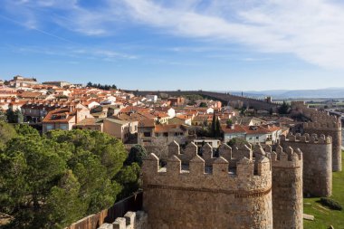 Şehir duvar, İspanya ile Avila şehrin havadan görünümü