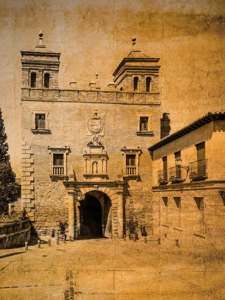 Cartão postal em look vintage com portão da cidade Puerta del Cambron, Toledo, Espanha — Fotografia de Stock