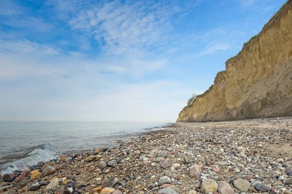 Steilküste an der Ostsee zwischen ahrenshoop und wustrow, Mecklenburg-Vorpommern — Stockfoto