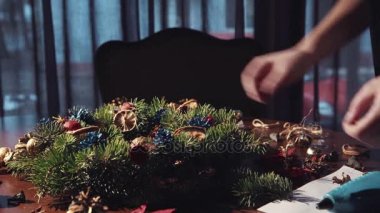 Kırpma eller Noel dekor yapma