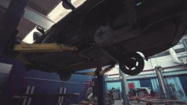 Bir motor Atölyesi görebilirim