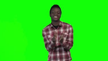 Yeşil ekranda dans Afrika adam