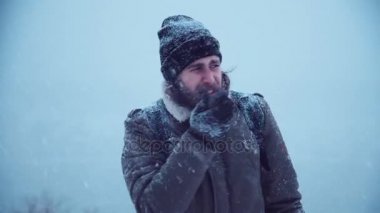 Sinyal arama taşınabilir radyo ser adamla