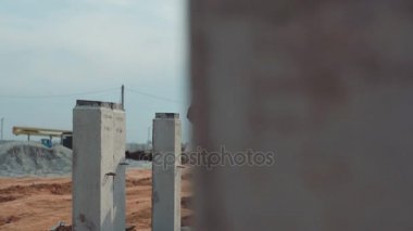Erkekler planı tartışmaya sütunları yakınındaki